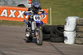 Racing the World Supermoto round at lydden Hill 2003
